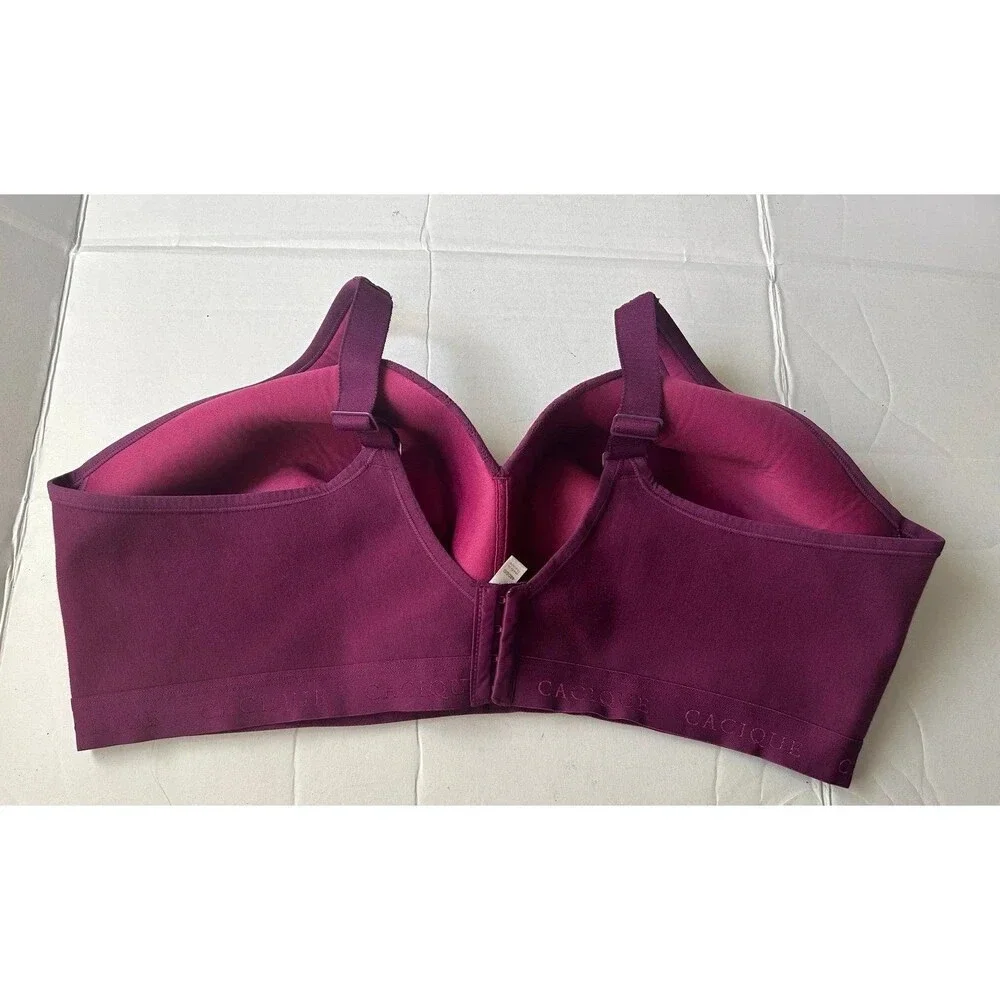 Cacique Lightly Lined No-Wire Bra size 48DDD